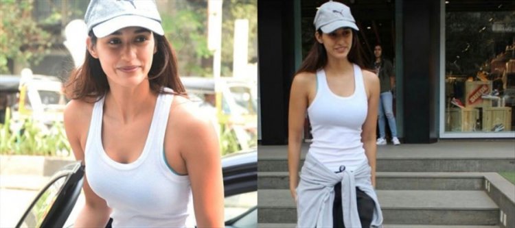 bollywood actress Disha Patani can wear such Hot dress in Public - Photos Proof Inside